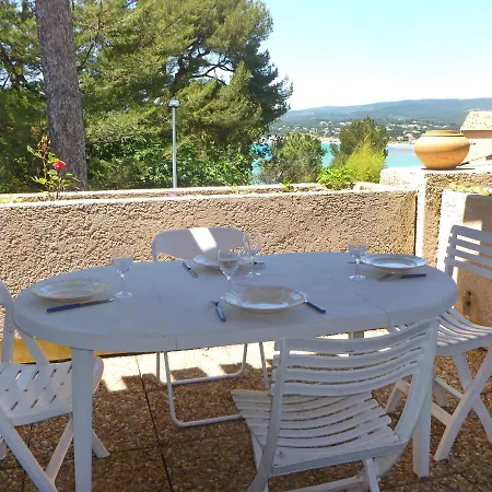 Le Thalassa Apartment *